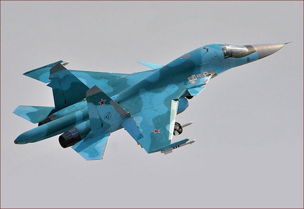 Sức mạnh đáng sợ của tiêm kích “Thú mỏ vịt” Su-34 Nga ảnh 2