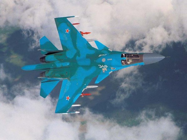 Sức mạnh đáng sợ của tiêm kích “Thú mỏ vịt” Su-34 Nga ảnh 9