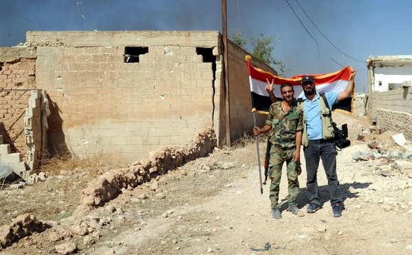 Chiến trận giằng co ác liệt giữa quân đội Syria và chiến binh IS, en - Nursa ảnh 20