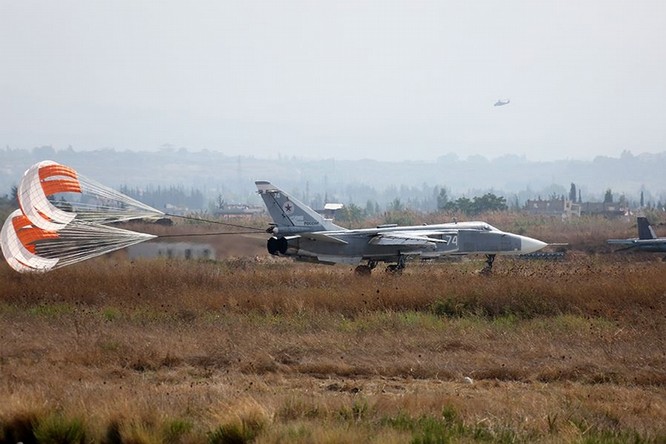 Đột nhập căn cứ không quân Nga ở Syria ảnh 5