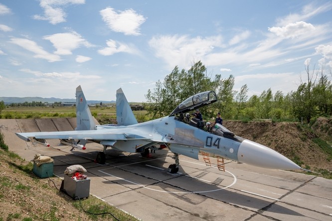 Một ngày trong căn cứ không quân chiến lược Nga ảnh 22
