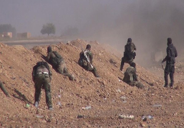 Quân đội Syria dội bão lửa IS, phương Tây suốt ruột vào cuộc ảnh 11
