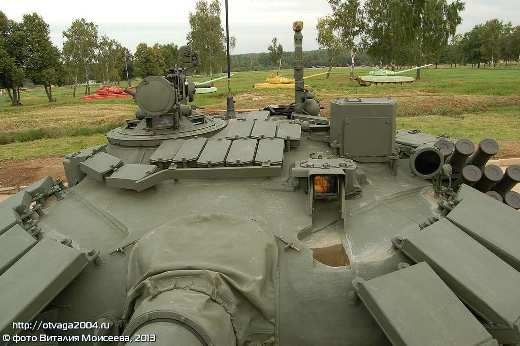 Tại sao phải là T-90A mà không phải là T-72B3 ảnh 2