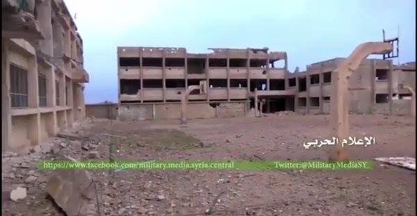Video: Quân đội Syria giải phóng thành phố Sheikh Miskeen ảnh 2
