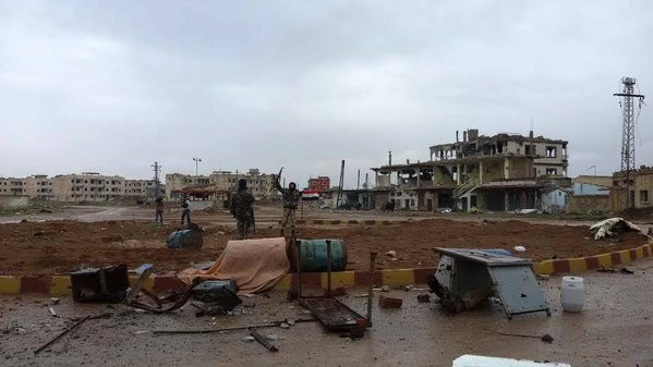 Video: Quân đội Syria giải phóng thành phố Sheikh Miskeen ảnh 7