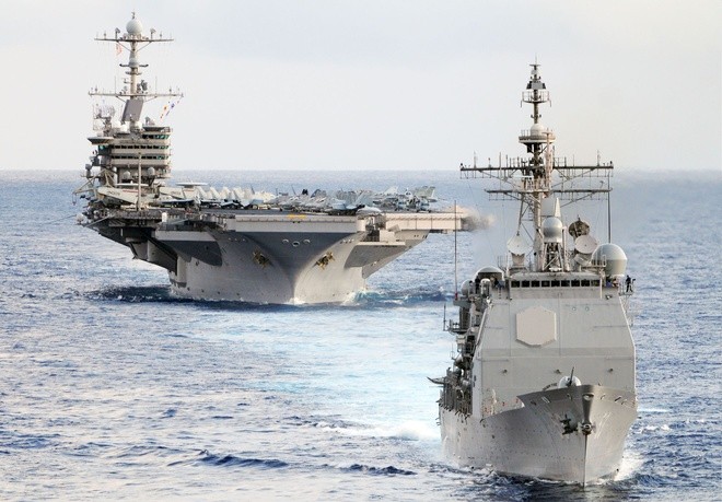 Cụm tàu sân bay chiến đấu Mỹ phô diễn uy lực ở Biển Đông ảnh 8