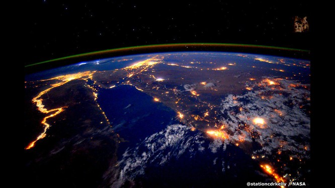Những bức ảnh kỳ thú của Trái đất từ trạm không gian ISS ảnh 1