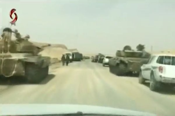 Video + Ảnh: Ác liệt trận chiến giành thành phố cổ Palmyra ảnh 26