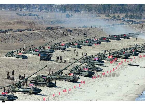 Cận cảnh uy lực pháo binh của Quân đội Nhân dân Triều Tiên trong diễn tập ảnh 45