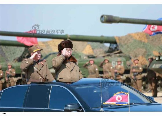 Cận cảnh uy lực pháo binh của Quân đội Nhân dân Triều Tiên trong diễn tập ảnh 1