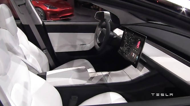 Tesla ra mắt Model 3: Chiếc ô tô điện có giá rẻ nhất ảnh 6