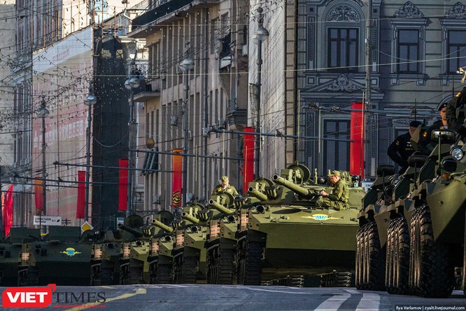 Cận cảnh hậu trường cuộc diễu hành ngày Chiến thắng quân đội Nga ảnh 20