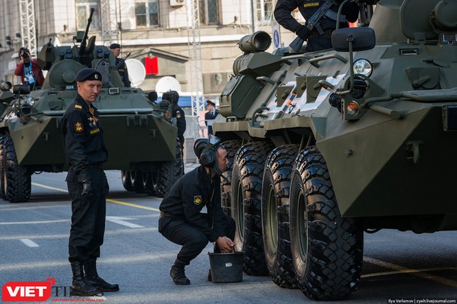 Cận cảnh hậu trường cuộc diễu hành ngày Chiến thắng quân đội Nga ảnh 25