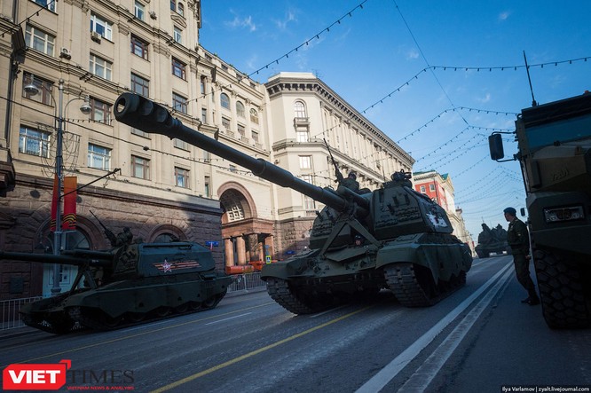 Cận cảnh hậu trường cuộc diễu hành ngày Chiến thắng quân đội Nga ảnh 42