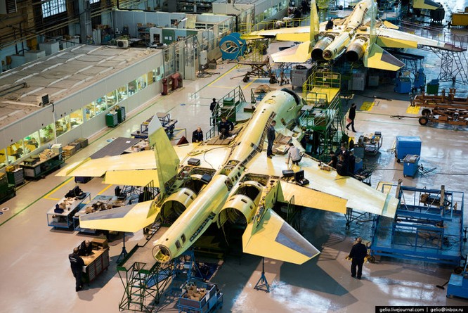 Chùm ảnh xưởng lắp ráp Su-34 Fullback Việt Nam dự kiến trang bị ảnh 17