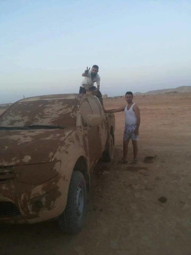 Quân đội Syria chuẩn bị đánh về hướng Raqqa ảnh 2