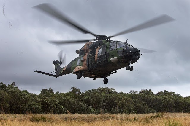Hải quân Úc diễn tập đổ bộ có sử dụng tàu đổ bộ trực thăng lớp Canberra (Video) ảnh 18