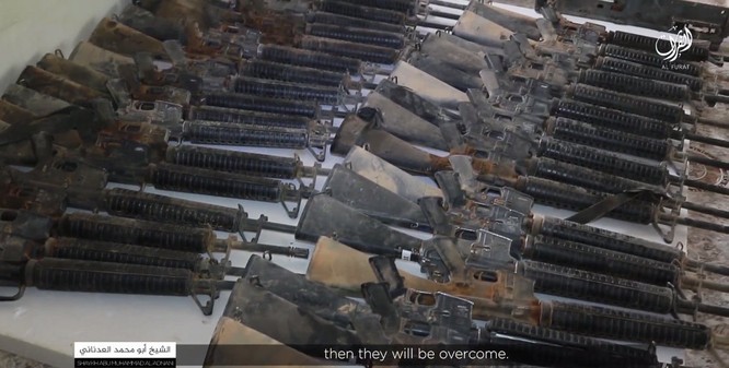 IS thu được một số lượng vũ khí khổng lồ của “Đối lập ôn hòa” do CIA hậu thuẫn (video) ảnh 1