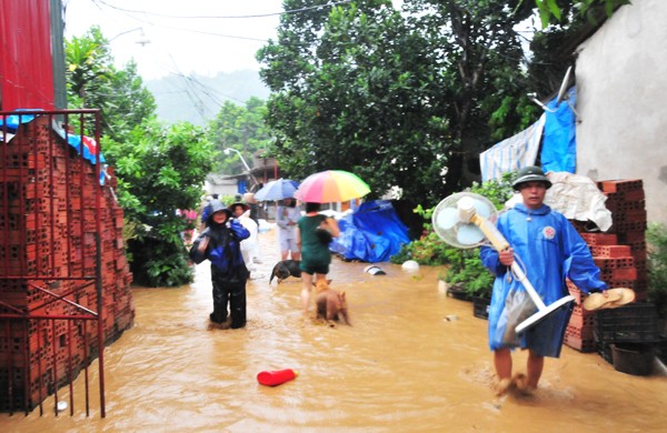 Lào Cai: Lũ lớn làm 13 người chết và mất tích, thiệt hại lên tới 200 tỷ đồng ảnh 6