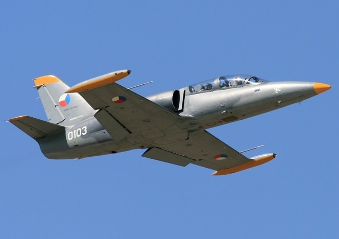 Máy bay huấn luyện L-39 được thiết kế như thế nào? ảnh 2