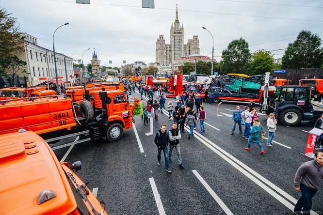 Lễ diễu hành đoàn xe dịch vụ công thành phố Moscow (ảnh + video) ảnh 24