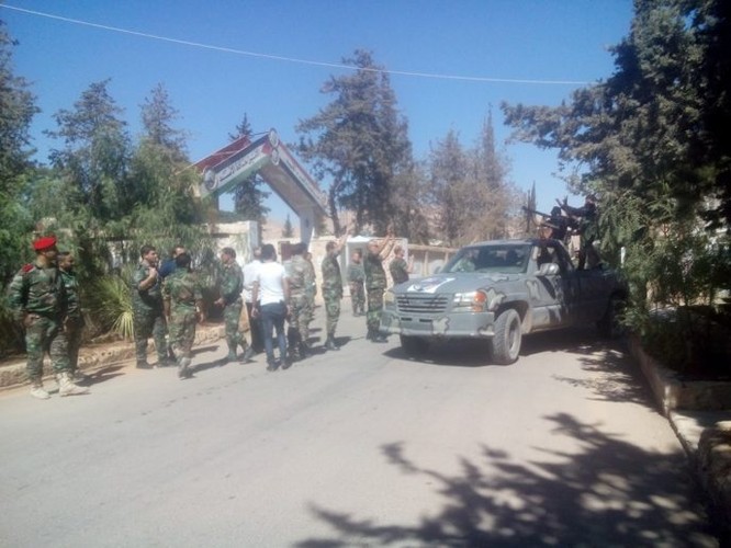 Lực lượng quân tình nguyện đến tiếp viện cho Hama ảnh 1