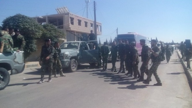Lực lượng quân tình nguyện đến tiếp viện cho Hama ảnh 2