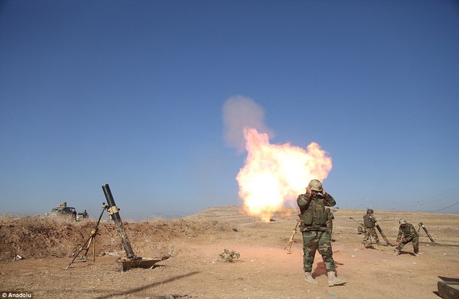 Iraq tổng tấn công giành thành trì Mosul từ tay IS (video) ảnh 4