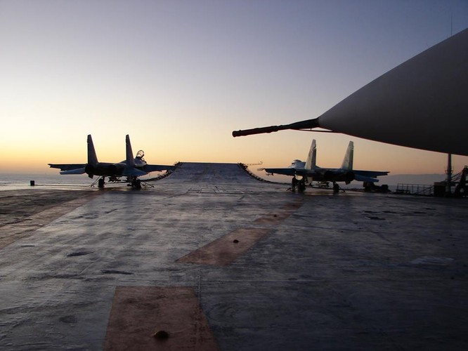 Vũ khí trên tàu sân bay Nga sang Syria tham chiến ảnh 5