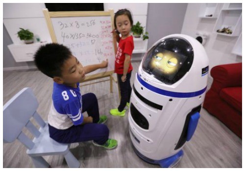 Trung Quốc: Lần đầu robot nổi loạn và tấn công người ảnh 2