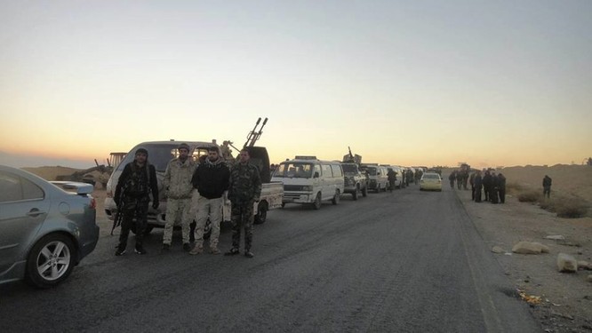 Quân đội Syria dồn binh lực, chuẩn bị phản kích tái chiếm Palmyra ảnh 2