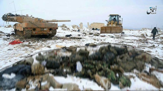 Chiến sự Syria: Sập bẫy IS, quân đội Thổ Nhĩ Kỳ bỏ xe tăng chạy tháo thân ảnh 1