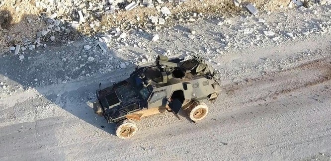 IS thiện chiến đánh quân Thổ tan tác, xe tăng Đức mất uy trên chiến địa (video) ảnh 5
