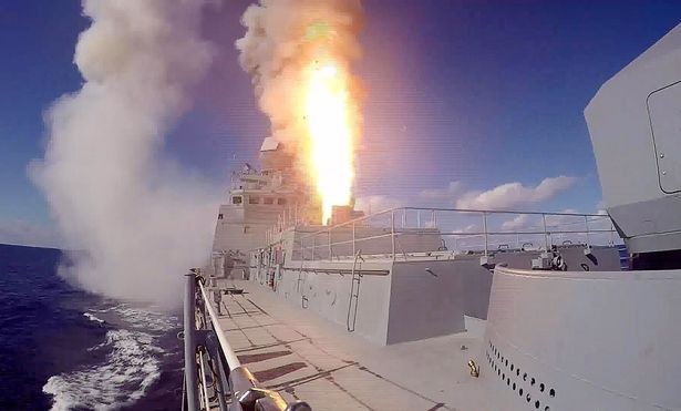 Chiến cuộc Syria: Nga tự tin rút tàu sân bay, bớt binh lực ảnh 12