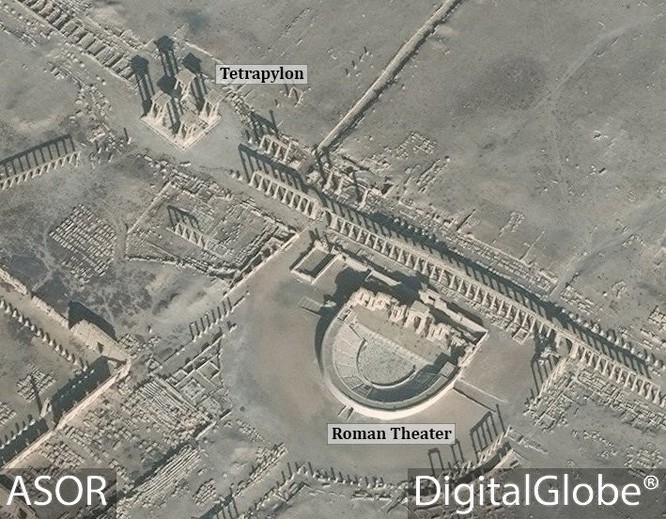 Kinh hoàng IS phá hủy nhà hát La Mã cổ đại ở Palmyra ảnh 2