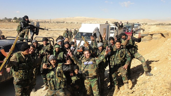 Quân đội Syria bẻ gãy cuộc tấn công của IS ở ngoại ô Damascus ảnh 1