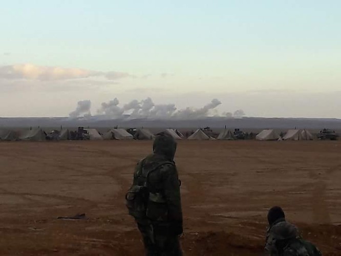 Trận chiến Palmyra: Trực thăng Nga xung trận, quân đội Syria chiếm các khu mỏ chiến lược (ảnh) ảnh 11