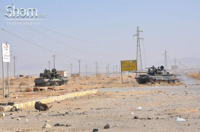 Trận chiến Palmyra: Trực thăng Nga xung trận, quân đội Syria chiếm các khu mỏ chiến lược (ảnh) ảnh 3