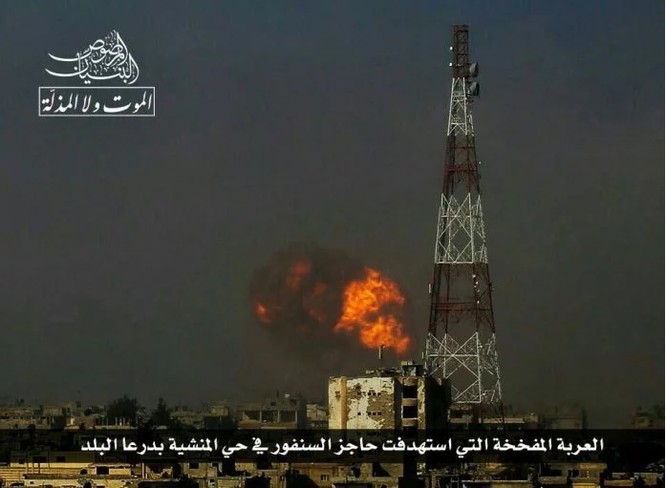 Chảo lửa Daraa: Phiến quân Syria đánh bom tự sát, không quân Nga-Syria ồ ạt trút sấm sét ảnh 3