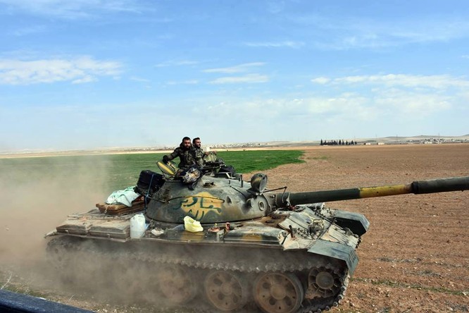 "Hổ Syria" chủ công đánh chiếm cứ điểm IS ở đông Aleppo ảnh 1
