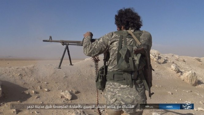 Trận chiến Palmyra: Quân đội Syria giao chiến ác liệt với IS ảnh 11