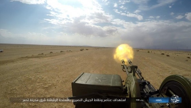 Trận chiến Palmyra: Quân đội Syria giao chiến ác liệt với IS ảnh 12