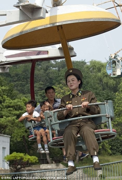 Binh sĩ Triều Tiên trước giông bão chiến tranh (ảnh + video) ảnh 1