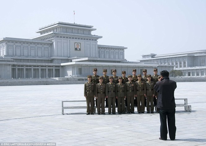 Binh sĩ Triều Tiên trước giông bão chiến tranh (ảnh + video) ảnh 18
