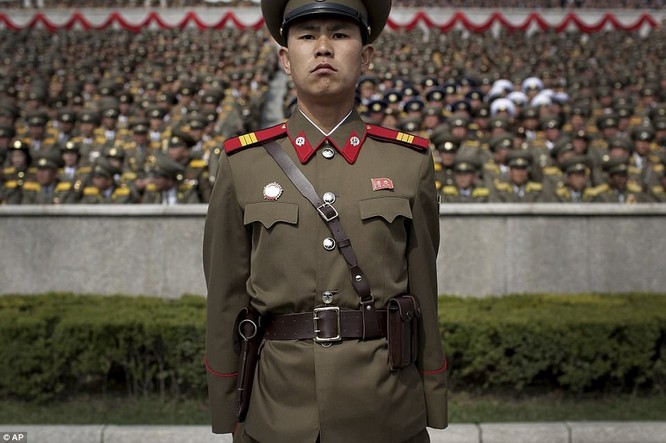Sức mạnh quân sự Triều Tiên qua màn duyệt binh lớn nhất lịch sử ảnh 43