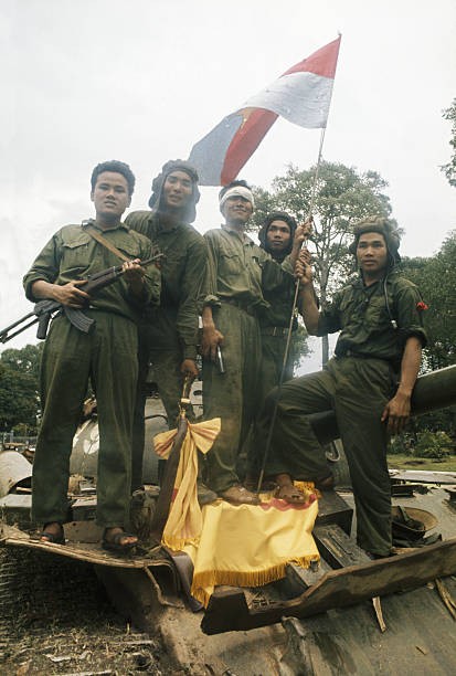 Giải phóng Sài Gòn: Những khoảnh khắc sống mãi với thời gian (chùm ảnh) ảnh 32