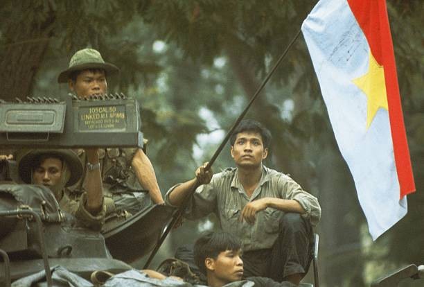Giải phóng Sài Gòn: Những khoảnh khắc sống mãi với thời gian (chùm ảnh) ảnh 40