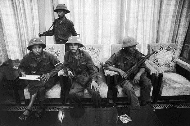 Giải phóng Sài Gòn: Những khoảnh khắc sống mãi với thời gian (chùm ảnh) ảnh 38