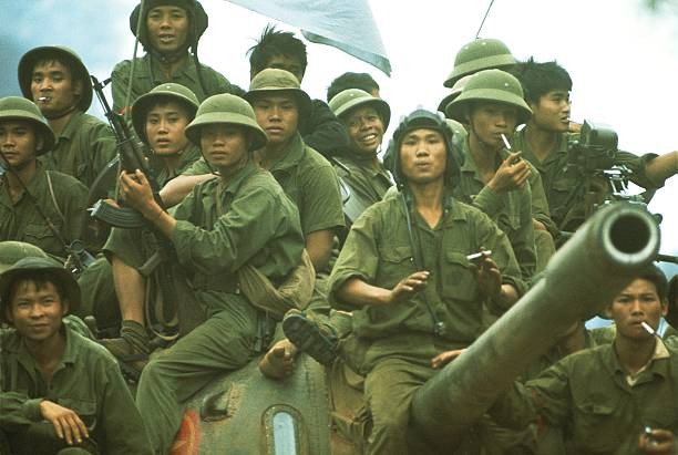 Giải phóng Sài Gòn: Những khoảnh khắc sống mãi với thời gian (chùm ảnh) ảnh 50