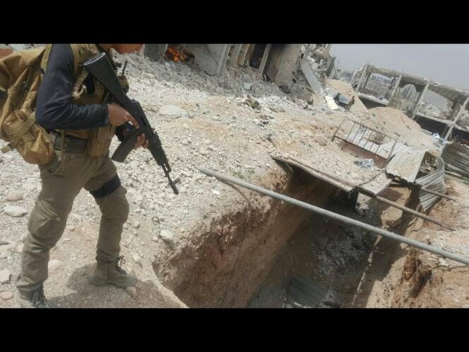 Chiến sự Syria: Lính chính phủ san phẳng chỉ huy sở phiến quân ở Daraa ảnh 6